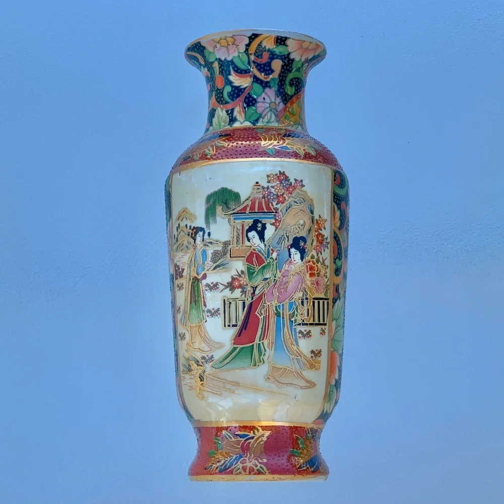Chinese Porcelain Red and Blue Floral Hand Painted Textured Asian Art 8” Vase